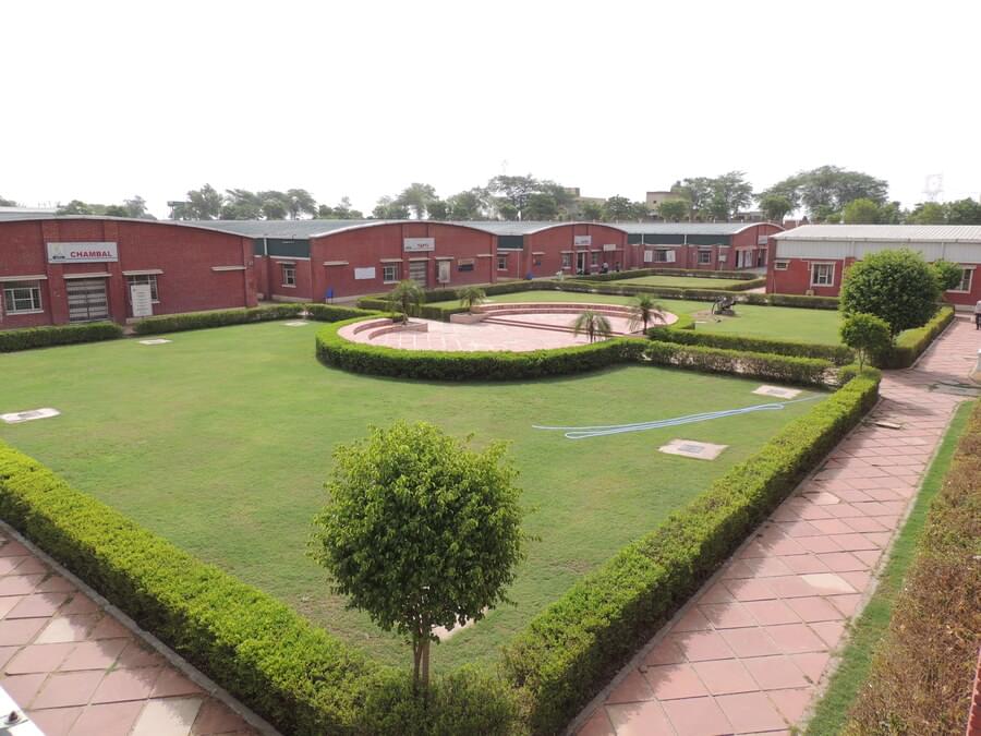 Mangalayatan University Aligarh Campus & Infrastructure photo 20